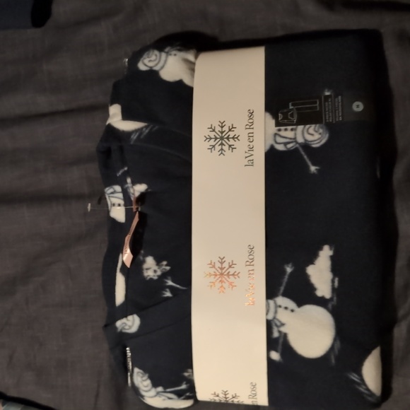 NWT LA VIE EN ROSE PJ SET - Picture 1 of 2